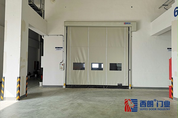 厨余垃圾卸料口隔味快速卷帘门