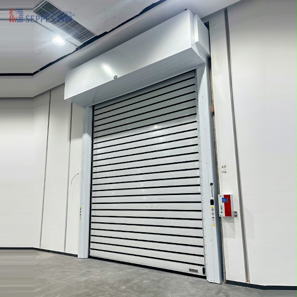 硬质快速卷帘门