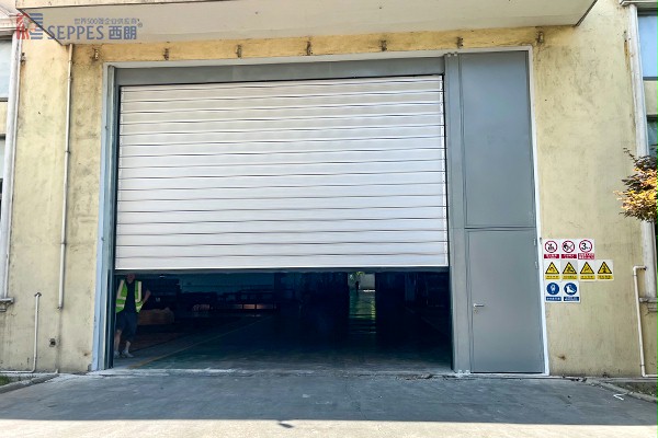 硬质快速卷帘门 硬质快速卷帘门