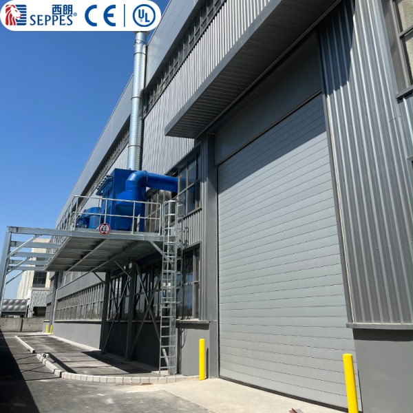 硬质快速卷帘门