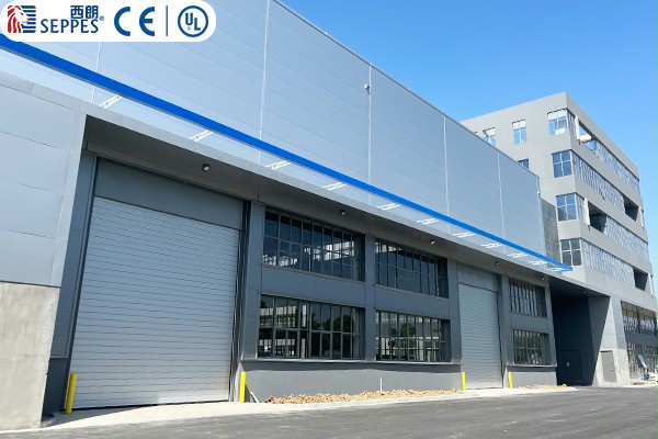 硬质快速卷帘门