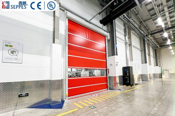 AGV快速卷帘门